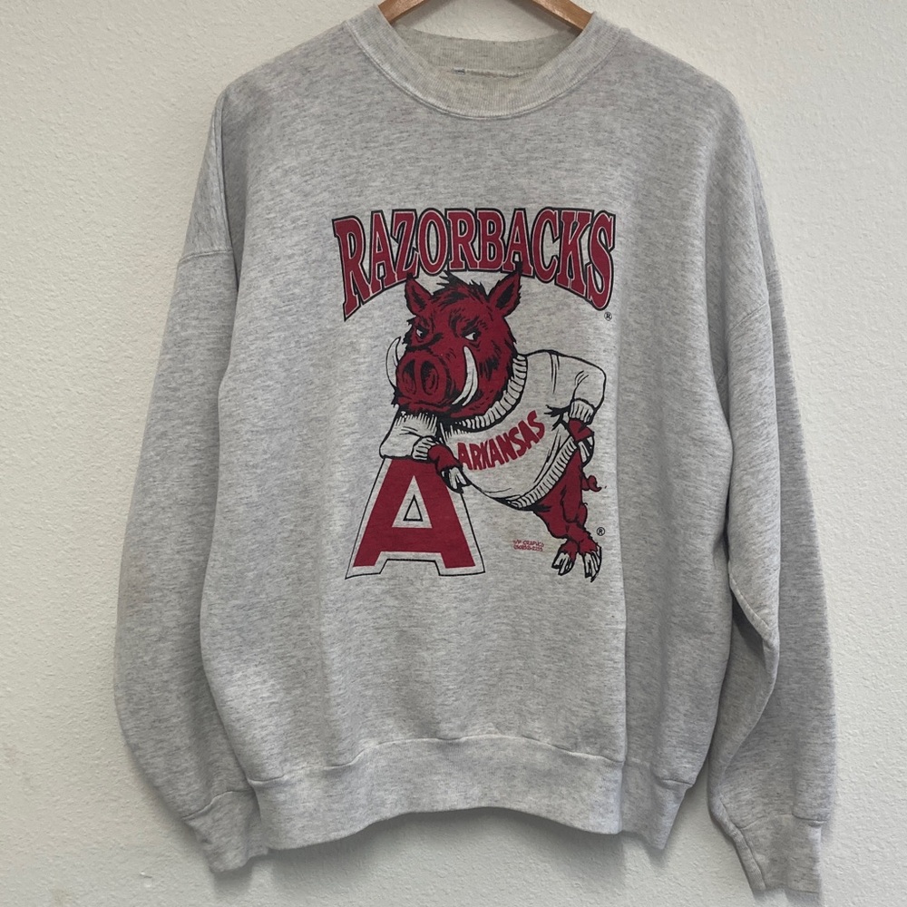 Vintage Arkansas Razorbacks crew neck. Large